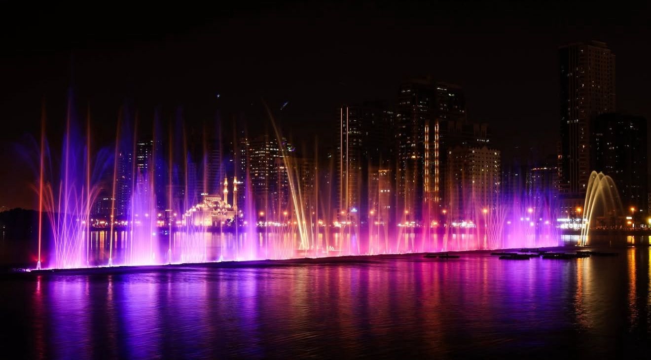 Fountain & Laser Show - Free Experience